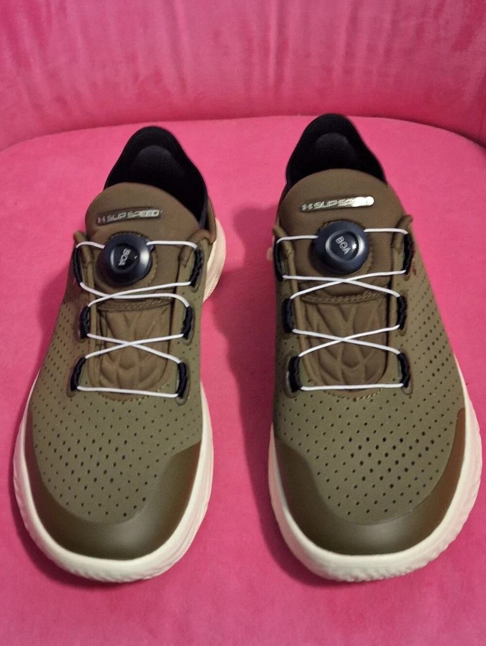 UNDER ARMOUR | Flow, Slip Speed